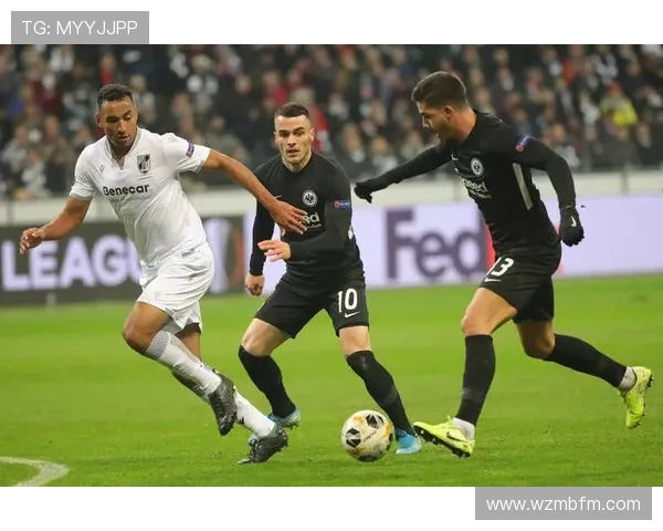 巴黎圣日耳曼欧冠突破压力持续增加,对关键战稳定性造成考验